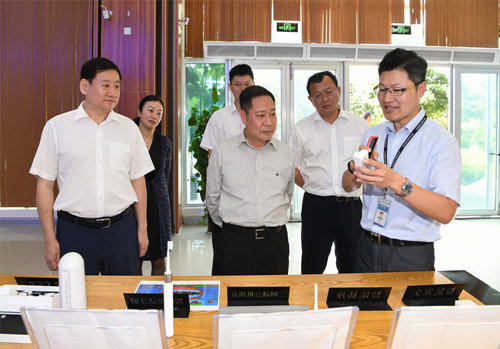 �ϲ��п�����ݰ�߿��� ��С����ͬ